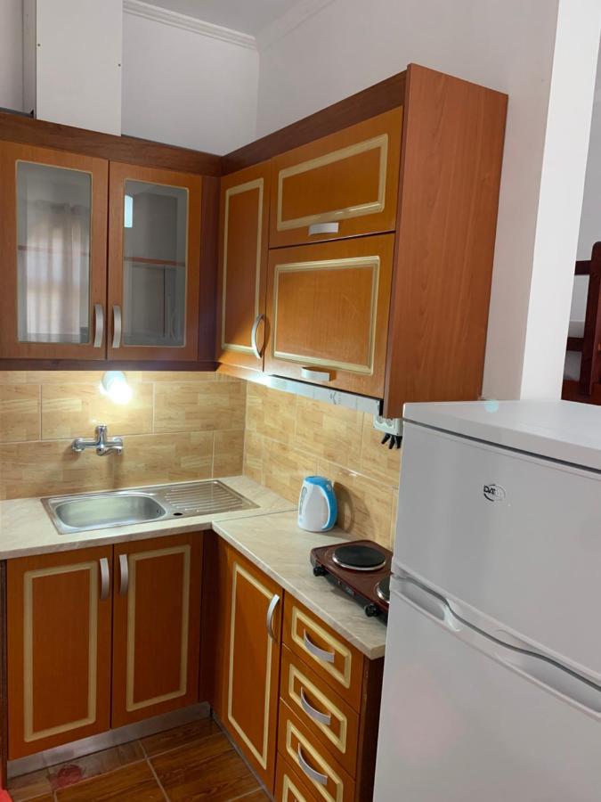 Hillside Apartments Ксамил Экстерьер фото